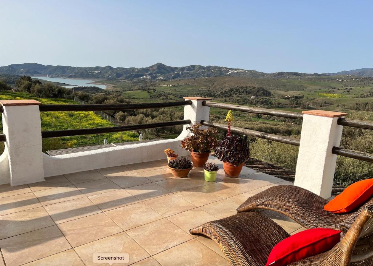 Finca Zayas Casa Rural & Guest Suites Periana Buitenkant foto